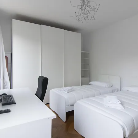 Apartament Bella Charming House