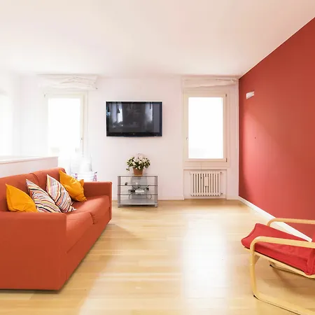 Bella Charming House Апартаменты Венеция